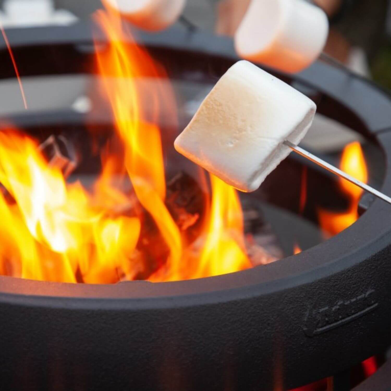 aduro-feuerschale-gusseisen-rund-mit-grillrost image 8