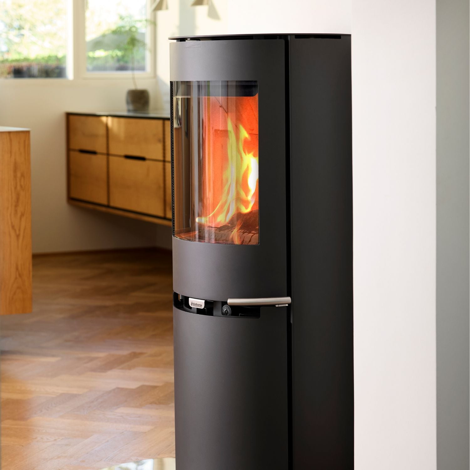 aduro-9-8-kaminofen-holz-freistehend-gro-erh-ht image 3