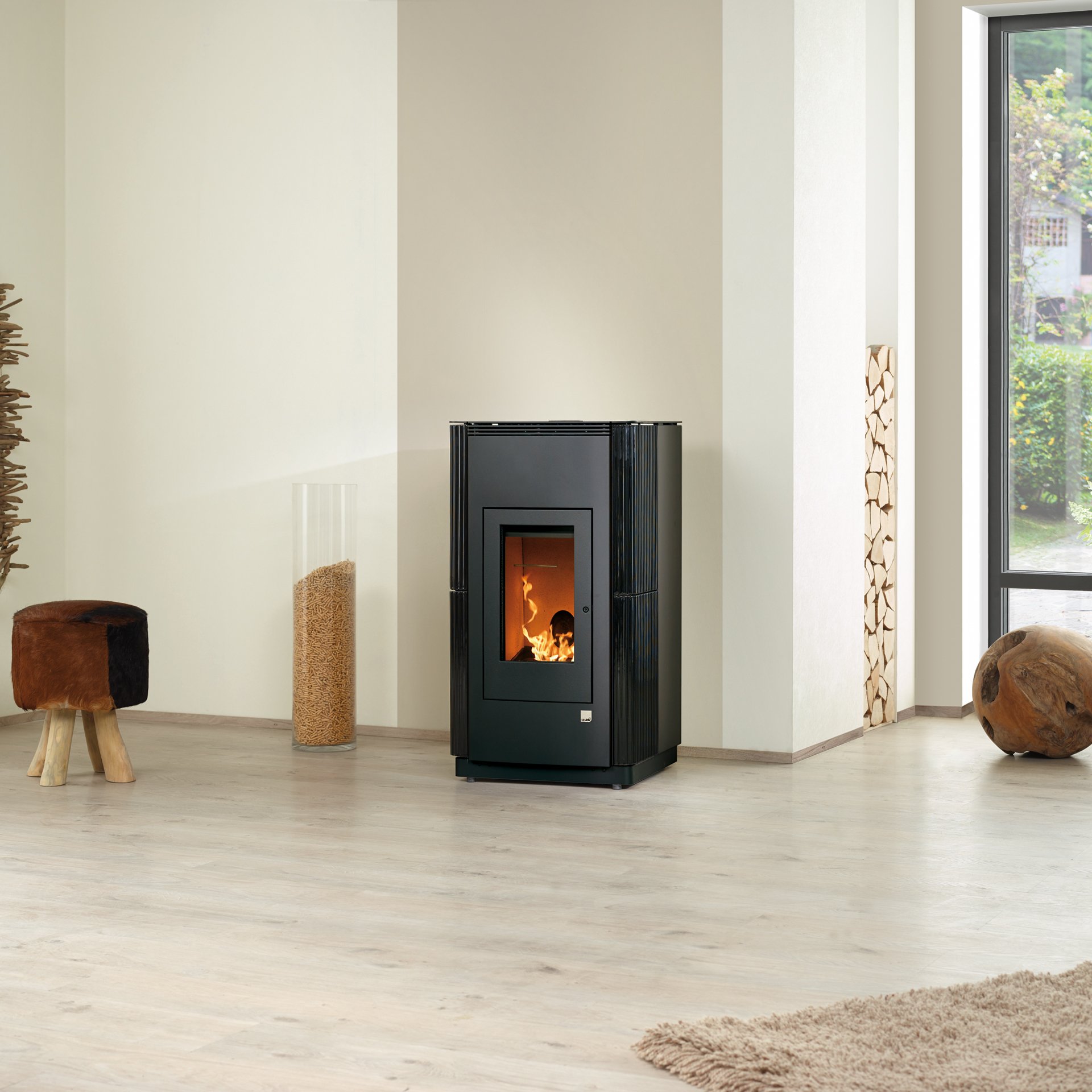 hark-ecomat-6-pelletofen-schwarz-gl-nzend-schwarz image 6