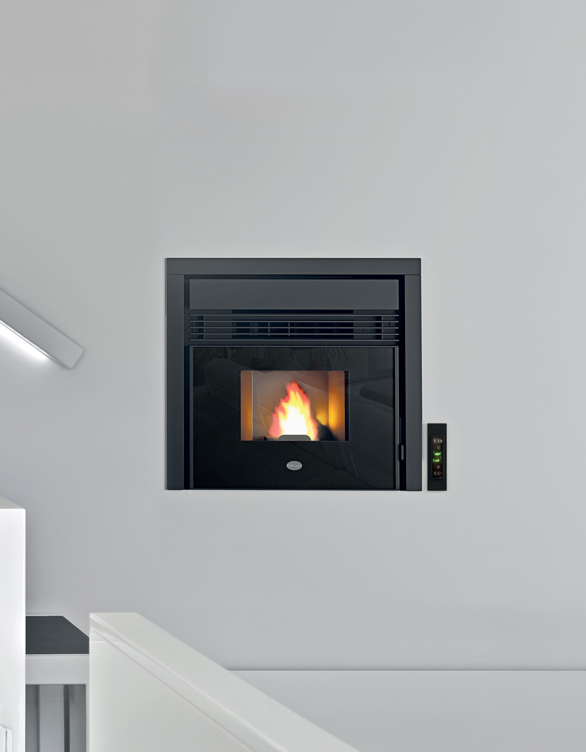 eva-calor-cerino-49-pelletkamineinsatz-pelletofen-einsatz image 1